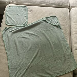 Norwex Baby Set Sea Foam Green Body towel and wrap